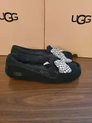Ugg Women's Ansley Checker Bow Size US 7 black
