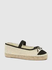 GUESS Beige Joneal Espadrille Flats Size: 9, Cotton