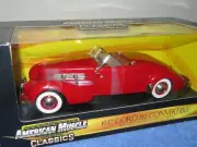 ERTL LIMITED EDITION 1937 CORD 812 CONVERTIBLE RED 1:18 OPENING HOOD & DOORS