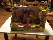 Cabbage Patch Kids Little Sprouts Lil Patch Vet Center Play Set NEW