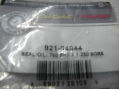 921-04044 SEAL CUB CADET MTD OEM FACTORY PART TROYBILT CRAFTSMAN HUSKEE