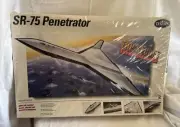SR-75 Penetrator Model Kit Top Secret Aurora Program 1:72 Scale Testors New Vtg