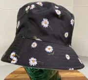 NWT WOMENS ALICE & OLIVIA REVERSIBLE BUCKET HAT BLACK/WHITE OSFM NEVER WORN! 12