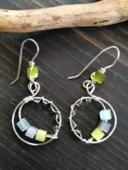 UNIQUE SILVER CIRCLE WIRE DESIGN/OLIVE/GREY/LIGHT BLUE GLASS CUBE BEAD EARRINGS