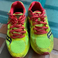 在飛比找蝦皮購物優惠-SAUCONY FASTWITCH 女慢跑鞋 螢光黃 橘 二