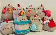 Brand New Pusheen The Cat Licensed Santa Pusheen Plush Toy 23cm A Set