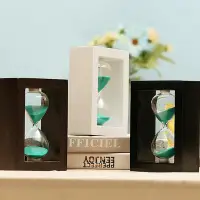 在飛比找Yahoo!奇摩拍賣優惠-沙漏計時器創意禮物30分鐘木質沙漏計時器送男女禮物生日客廳擺