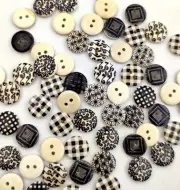 50 PC Wooden Two-Hole Buttons Assorted Black 1.5 CM Random Designs New B5595