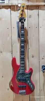 SANDBERG California II Tt Masterpiece Aged, 4-String, Alder Body, Vino Tinto
