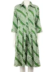 Green Printed Buttoned Midi Dress