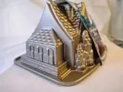 Gingerbread house bundt pan 9 cups / 2.1 l Nordic Ware NEW