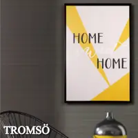 在飛比找momo購物網優惠-【TROMSO】北歐時代風尚有框畫-摩登家城WA181(無框