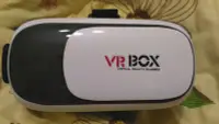 在飛比找Yahoo!奇摩拍賣優惠-VRBOX 超棒禮物 3D電影 贈送搖控器 超炫 小資 大學