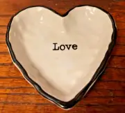 Love trinket or ring holder for small items