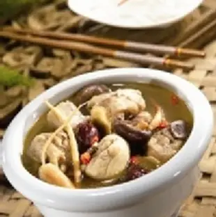 總舖師獨享包-杜仲蔘雞煲(委託專業代工食品廠,製作的美味~)