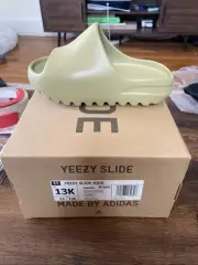 DS Kids Size 13K Gs Yeezy Slide Kids Fx0495 Green Resin Brand New Foam Rare 3