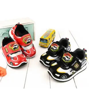 童鞋城堡-Tomica多美車 中童 消防車款LED電燈運動鞋TM7724-紅/黑 (共二色)