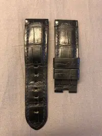 在飛比找Yahoo!奇摩拍賣優惠-panerai 沛納海 原廠黑色鱷魚皮錶帶 已售出