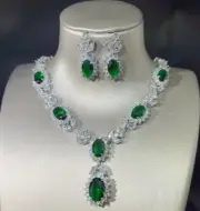 Emerald oval cut stone 18k gold filled bridal party Necklace Earring Set