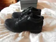 Timberland Premium mens boots, size 11 US, brand new in box