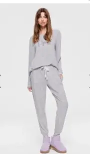 Peter Alexander Grey Marle Fuzzy Pyjama Set, Sweater & Pant Size L, BNWT $159.9