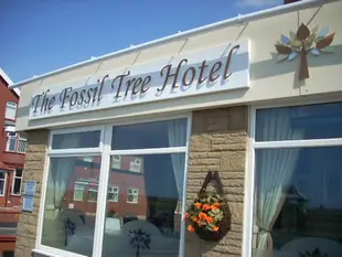 化石樹飯店The Fossil Tree Hotel