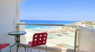 Beautiful apartment with sea view in Sharon hotel