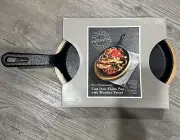 NEW Cast Iron Oval Fajita Skillet Pan Set w/ Wood Trivet Base