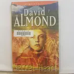 二手書📙英文小說SECRET HEART//DAVID ALMOND//科幻、奇幻、恐怖