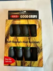 NEW OXO Good Grips Stainless Steel Non Slip Corn Holders Set of 8 Forrest GREEN