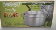Masterbuilt 1350 14 Quart Fry Pan and Basket