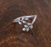 Ladies Leaf Toe Ring Women's Metal 925 Sterling Silver 14k White Gold Plated