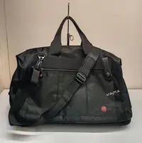 在飛比找Yahoo!奇摩拍賣優惠-OVERLAND  旅行袋  手提袋 斜背包 運動袋 健身袋