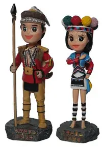 在飛比找Yahoo!奇摩拍賣優惠-台灣原住民_阿里山鄒族勇士與公主