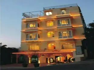 Hotel Mahima Palace Unit of Atlas Ventures