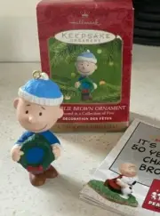 Hallmark Keepsake Charlie Brown Ornament A Snoopy Christmas- Charlie Brown