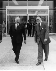 HARRY S. TRUMAN WITH JAMES WEBB AT NASA HEADQUARTERS - 8X10 PHOTO (EP-291)