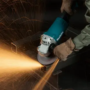 MAKITA 牧田 GA7061 電動平面砂輪機 180mm 7吋 電動 砂輪機 平面砂輪機 切割機 插電【璟元五金】