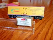 Micro-trains a 49480 N-scale M.A.C.X. (Parrot Brand) Potatoes Reefer #3300
