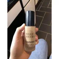 在飛比找蝦皮購物優惠-Bobbi brown 持久無痕輕感粉底