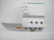 1PCS NEW Vigi iC65 ELE 3P 63A 30mA Leakage accessories Schneider