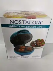 NOSTALGIA MY MINI PERSONAL LAVA & BUNDT CAKE MAKER 5" HOME OFFICE DORM CAMPER