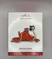 2016 Hallmark Disney's Newfound Friends | Finding Dory Christmas Ornament￼