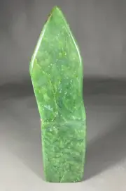 830.5G Tumble freeform top Quality crystals tower Nephrite Jade 1PC decoration