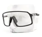 Oakley Sutro Sunglasses OO9406-9837 Gray Photochromic Clear to Black w/case