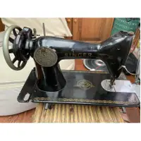 在飛比找蝦皮購物優惠-SINGER Sewing Machine 勝家 179 老