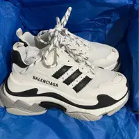 在飛比找PopChill優惠-[二手] Balenciaga愛迪達聯名系列老爹鞋