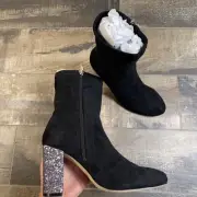 Jewel Badgley Mischka Jovanna rhinestone Ankle Boot in black microsuede size 5.5