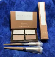 COMPLEX CULTURE In The Moment Baked Highlighter & Bronzer Quad Palette w/Brushes