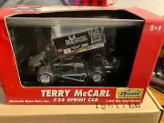 2004 #24 TERRY McCARL 1/24 RC2 KNOXVILLE SPRINTS